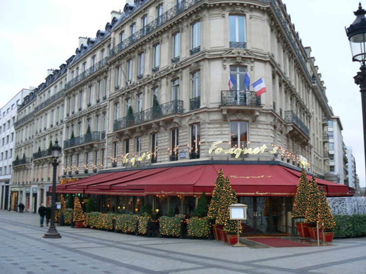 Lugar Hôtel Barrière Le Fouquet's