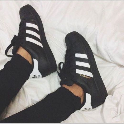 Tênis da adidas top 🖤🤍