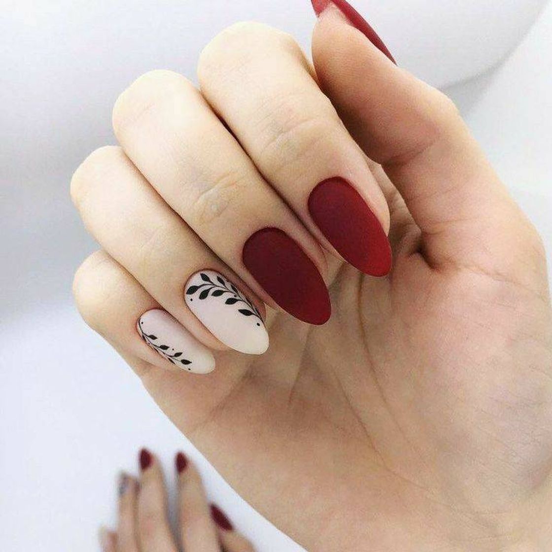 Fashion Unhas vermelhas ❣️