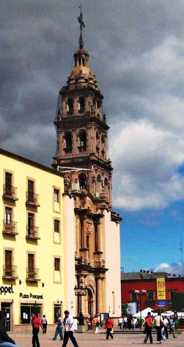 Place León