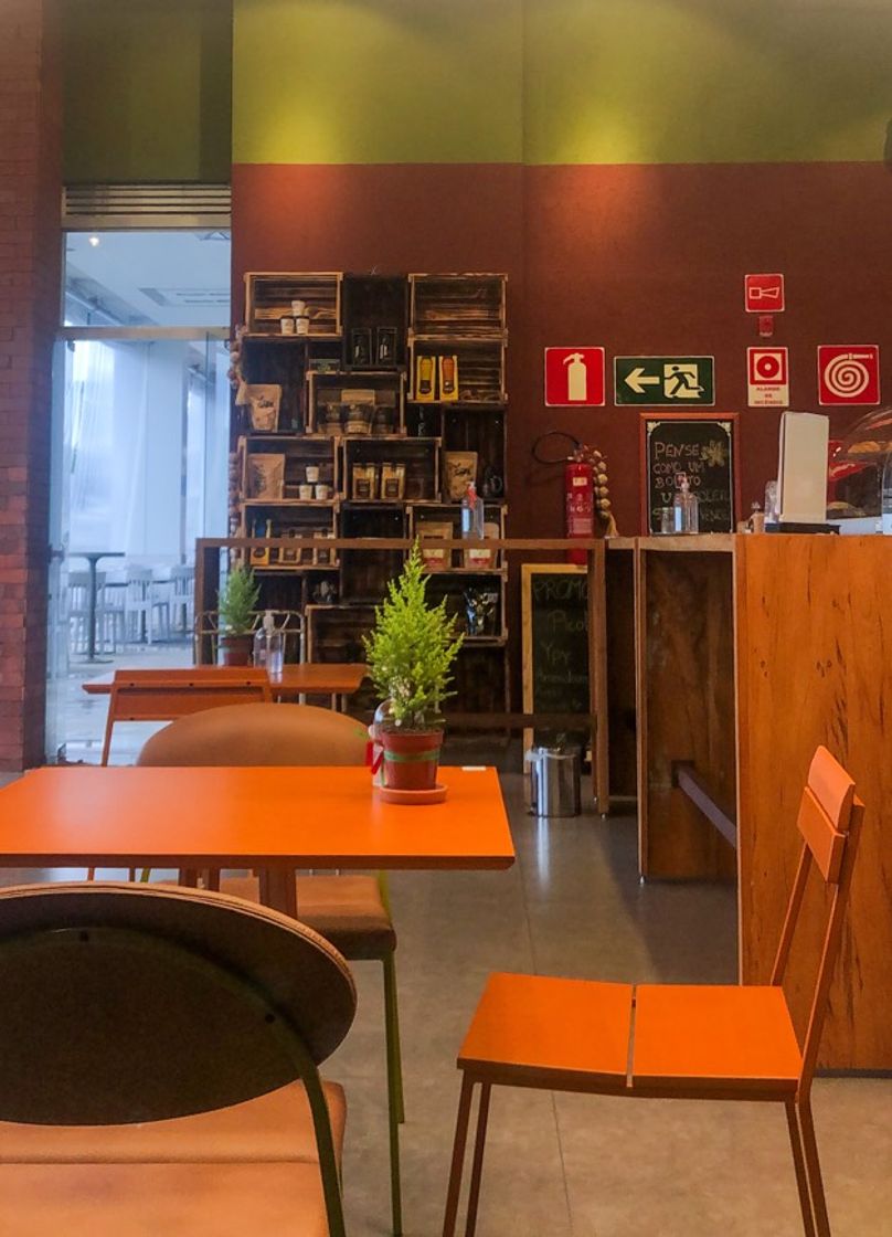 Restaurantes Mierím Empório e Café