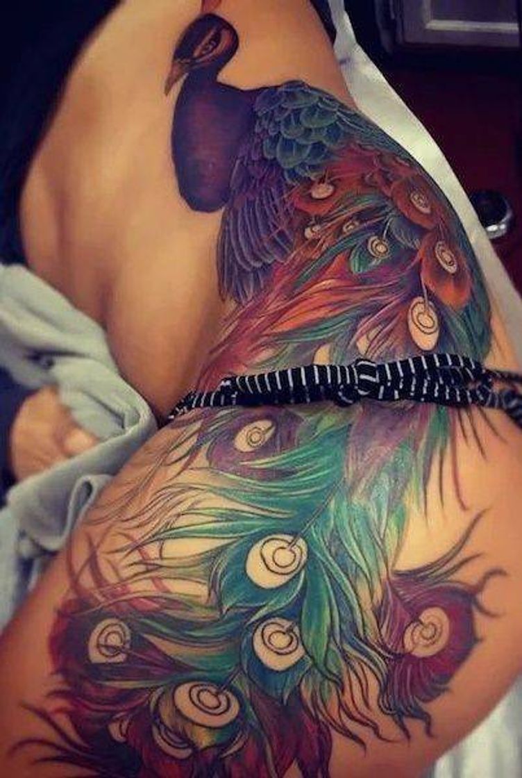 Fashion Tatuagem feminina uma boa dica para começar o ano novo 🤩😍