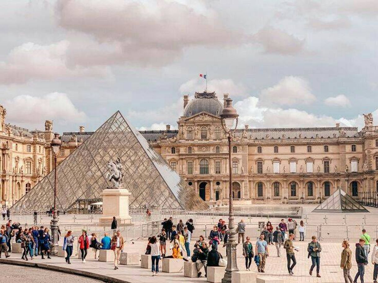 Lugar Museo del Louvre