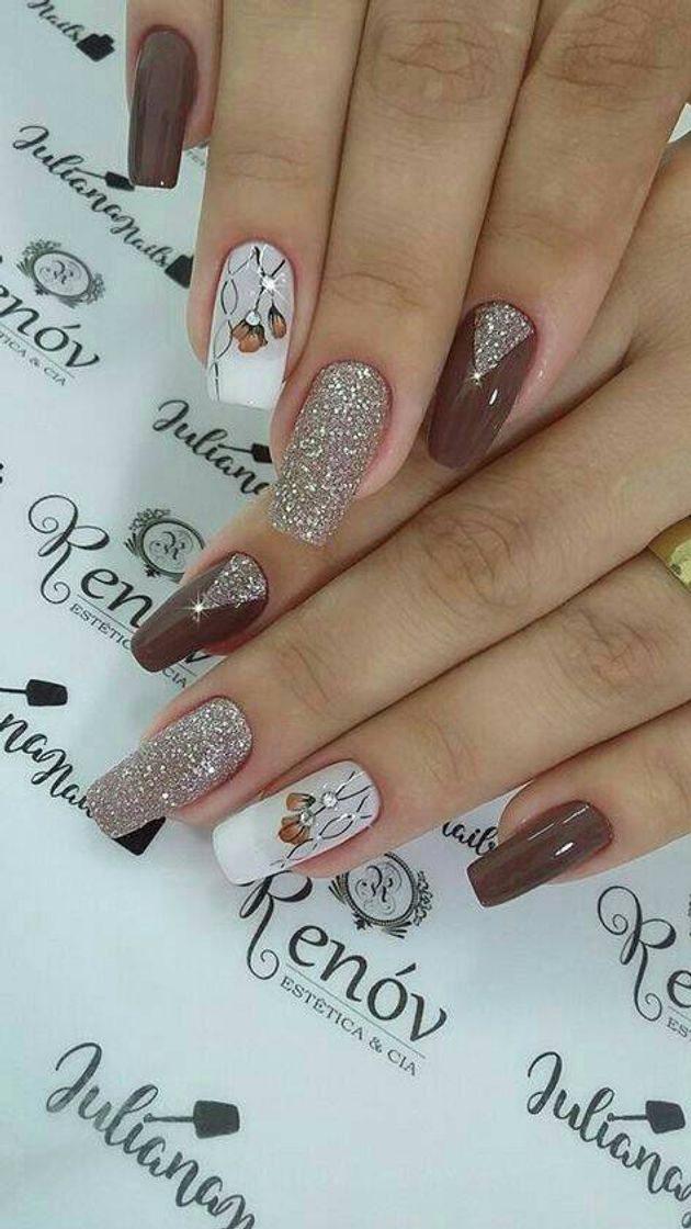 Moda Unhas decoradas