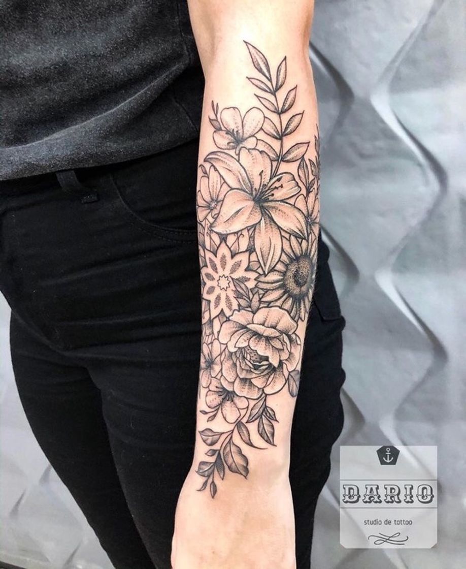 Moda Tatuagem de flores 