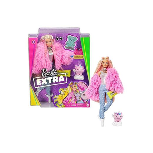 Barbie- Muñeca Extra 3 con un Mullido Abrigo de Peluche Rosa, una