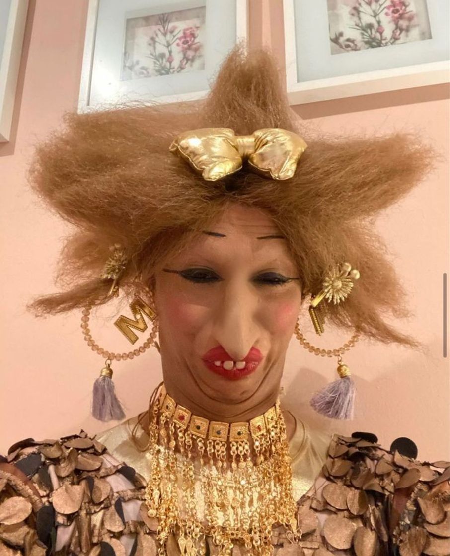 Social Quando alguém acha que é princesa