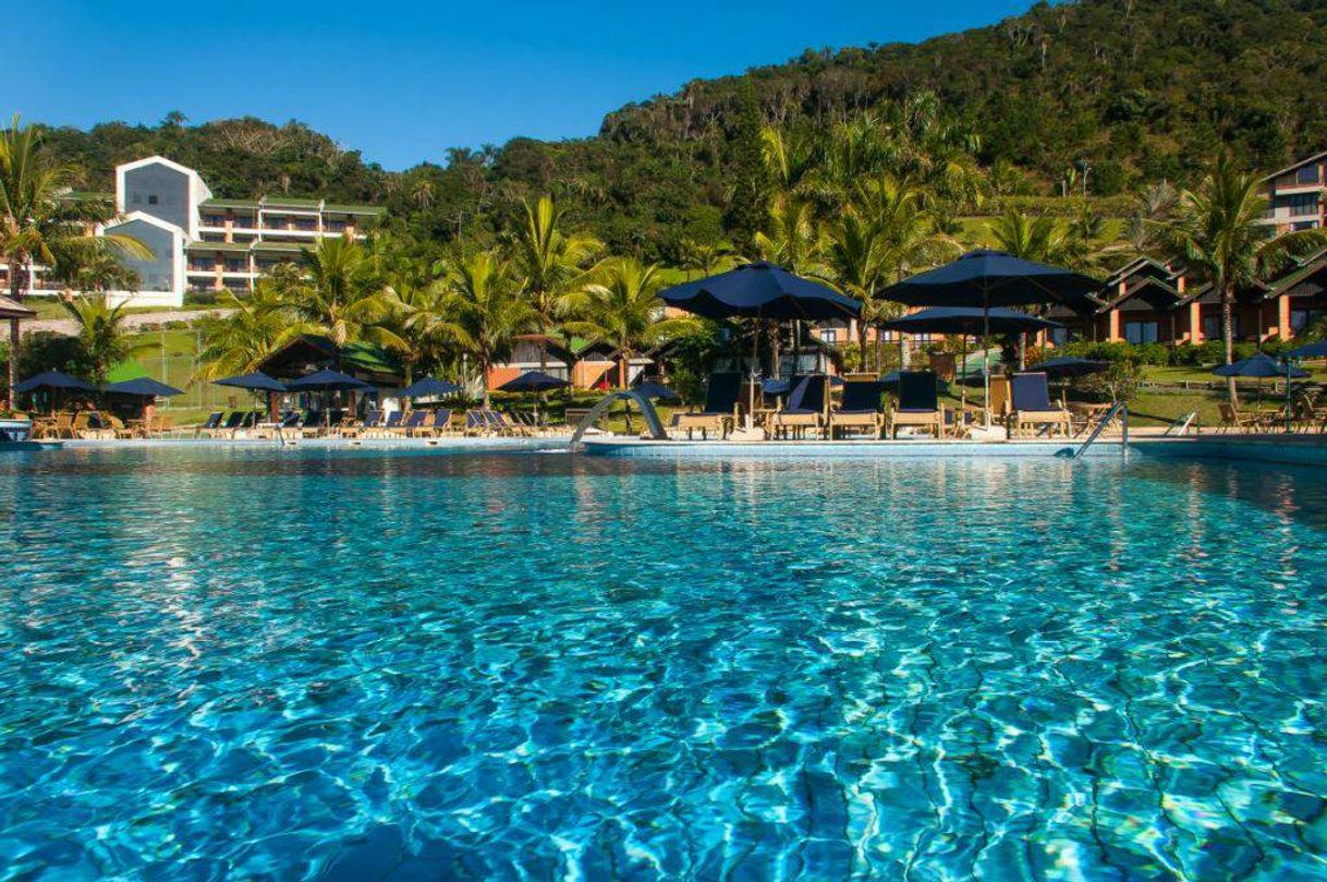 Lugar Infinity Blue Resort & Spa