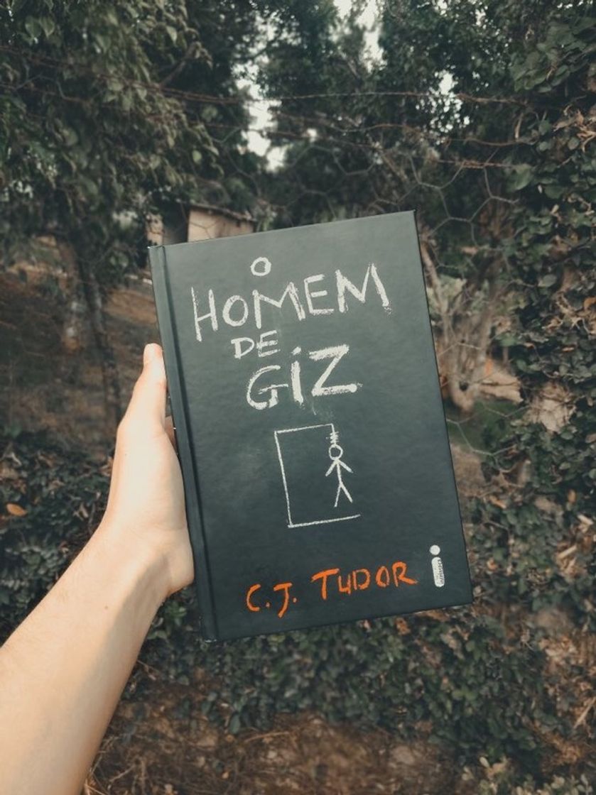 Book O homem de giz - C. J. Tudor 