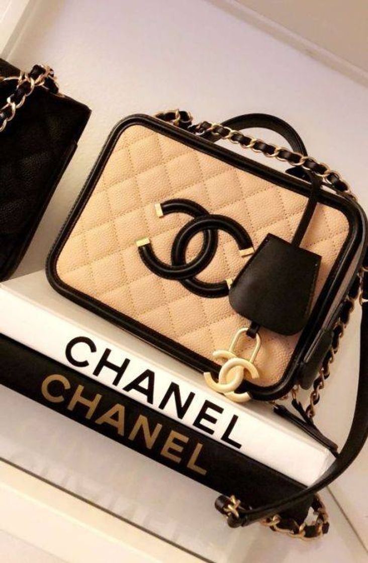 Moda Amo a Chanel 🤑