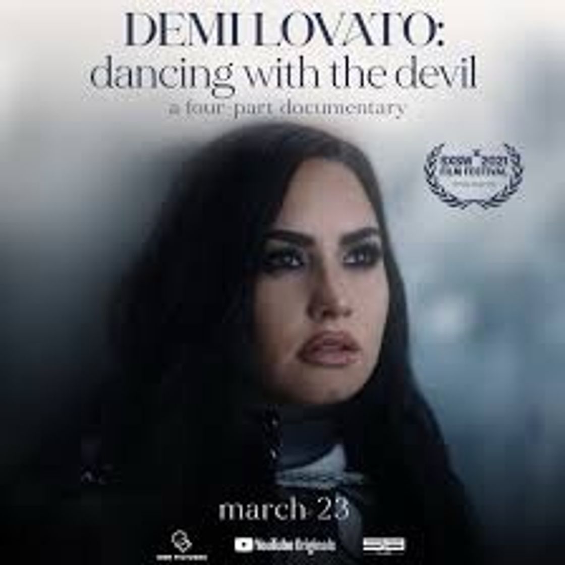 Fashion Documental Demi Lovato Dancing with the Devil - YouTube