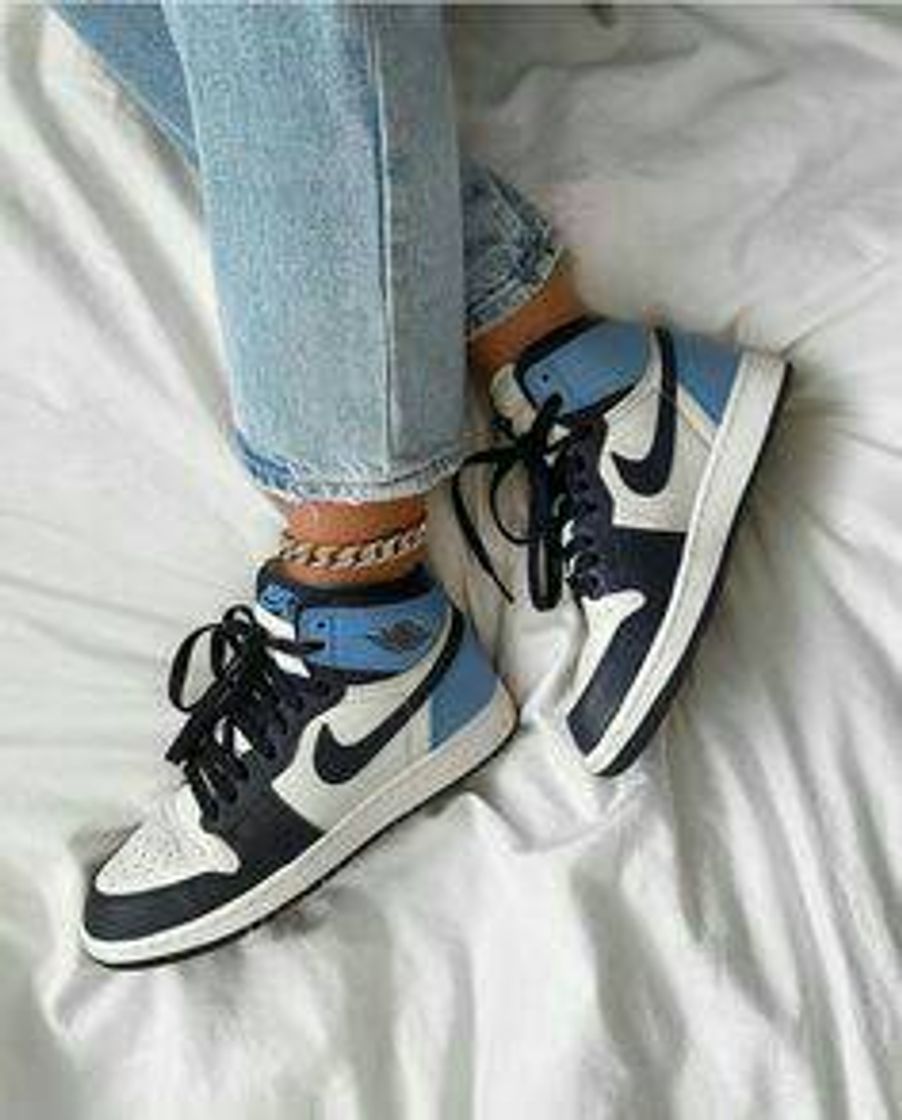 Moda jordan 1 retro high obesidian