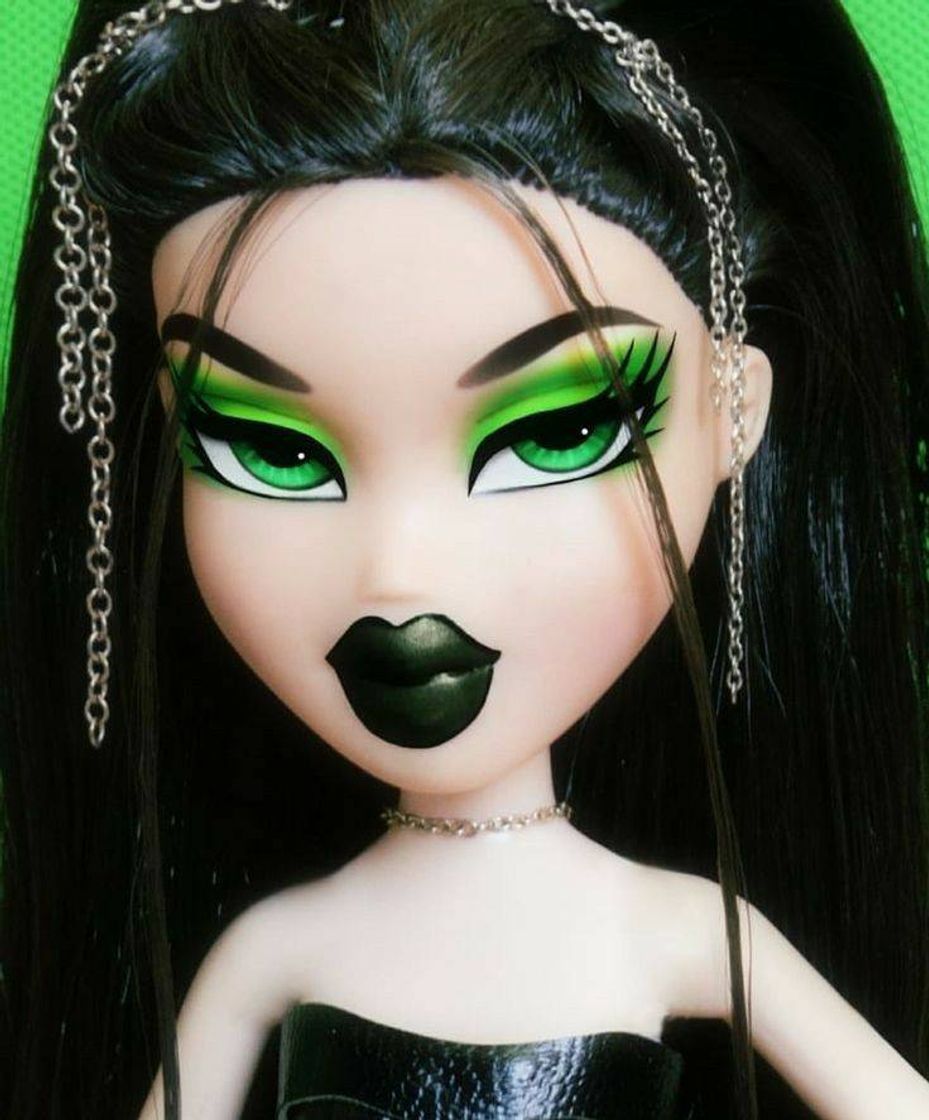 Moda Bratz dark