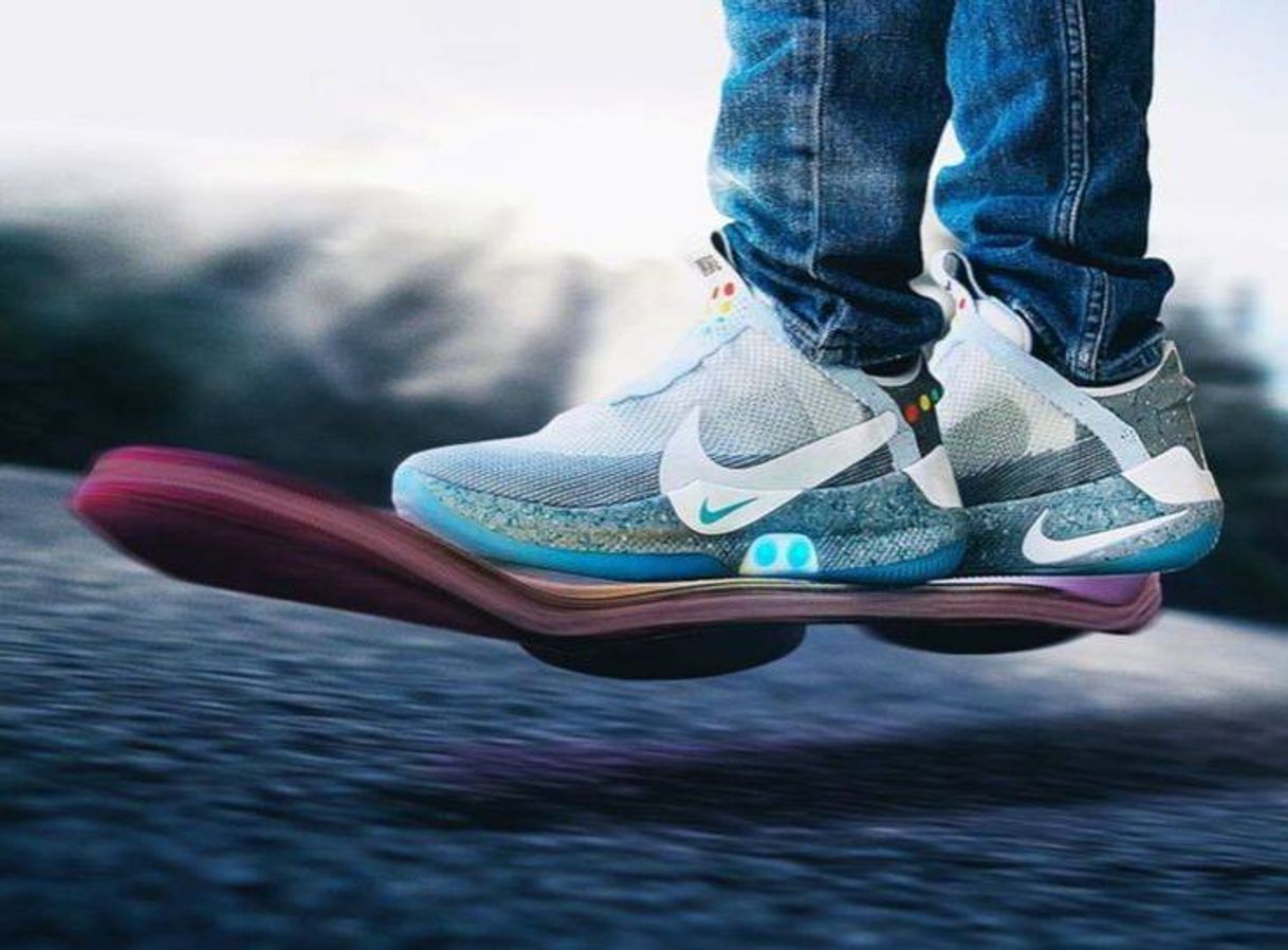 Social NIKE