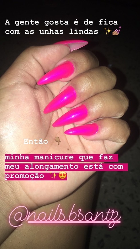 Social Nails Styles 