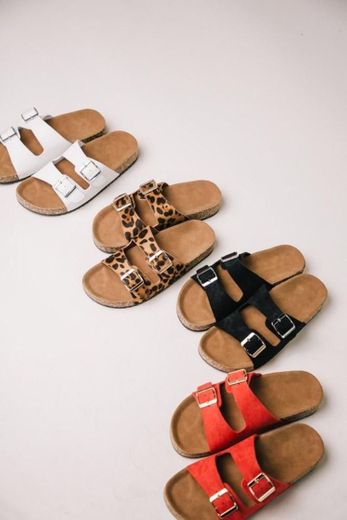 Buckle Sandals in Leopard 
