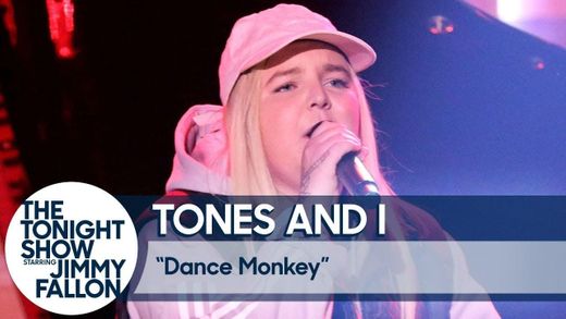 Tones and I: Dance Monkey (US TV Debut) - YouTube