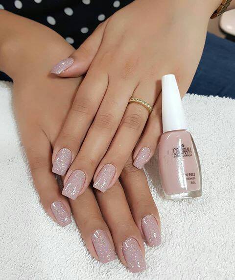 Nude brilhoso