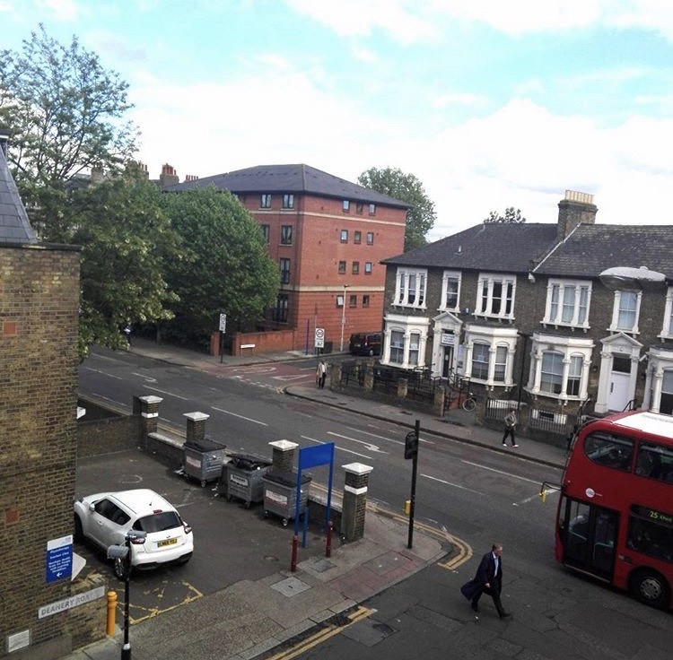 Lugar OYO Epsilon Hotel