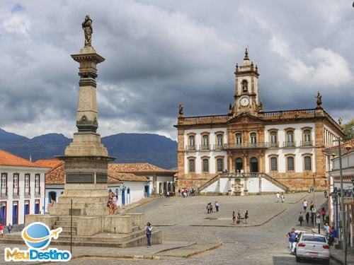 Places Praça Tiradentes