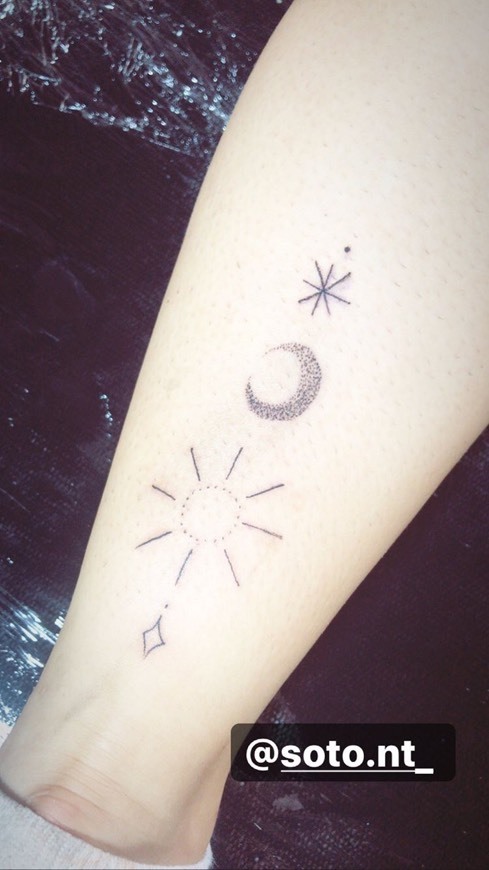 Fashion Minha tatto na batata da perna 🥰🖤