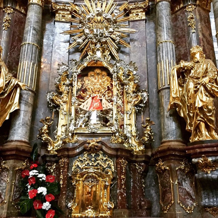 Lugares Igreja Menino Jesus de Praga