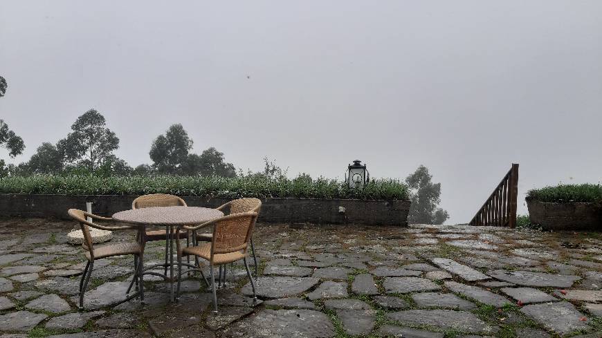 Lugar Pousada Caniçada-Gerês