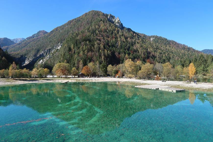 Lugar Lake Jasna