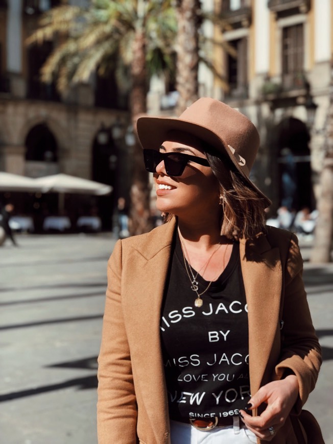 Place Plaça Reial