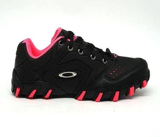 Mercado Livre
Tênis Feminino Oakley  Anchor Preto e Rosa