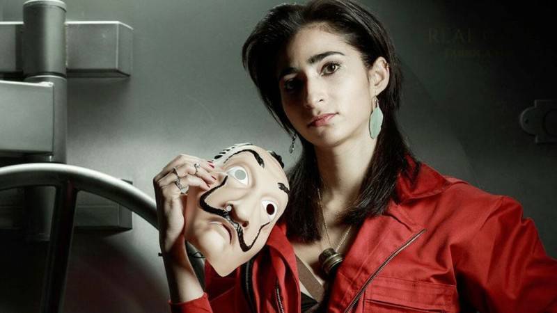 Alba Flores