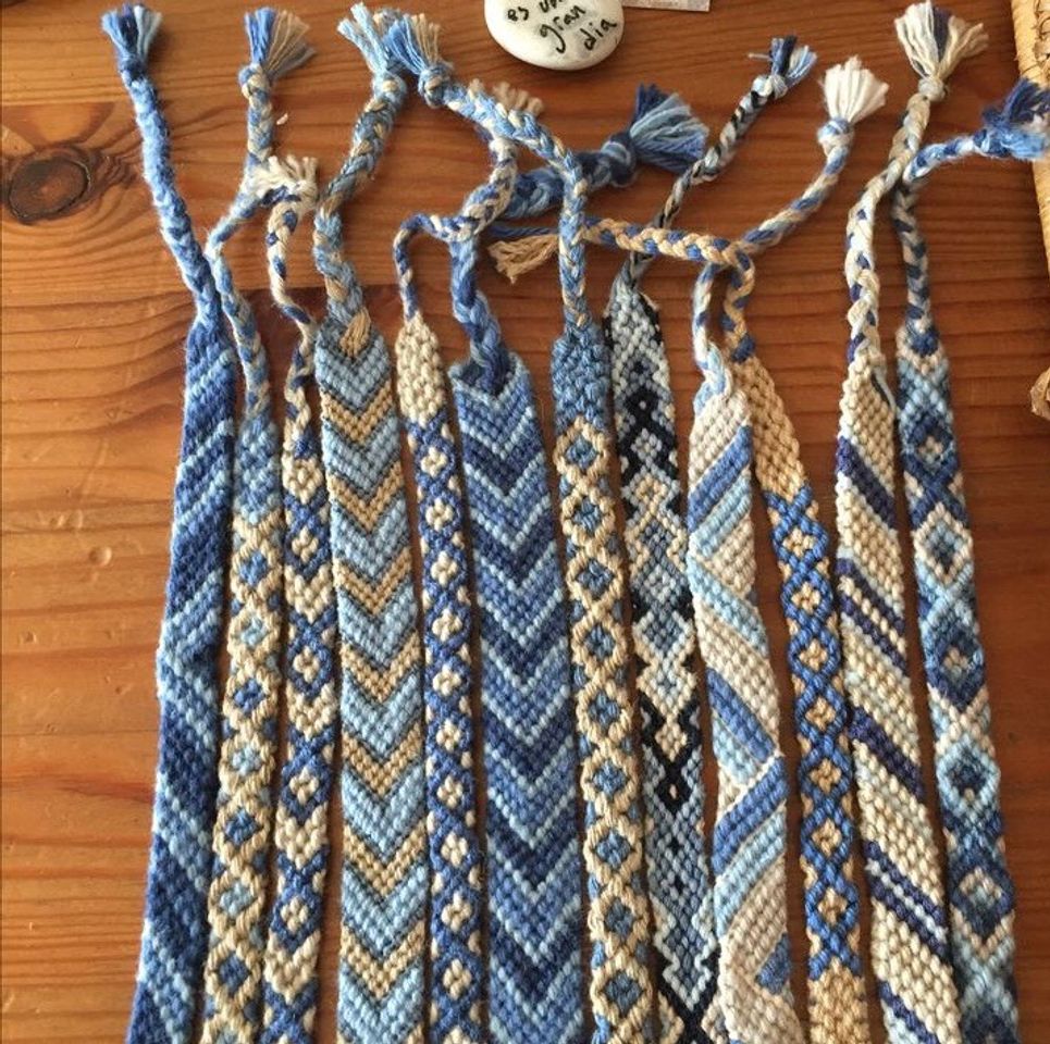 Pulseras de macramé hechas a mano