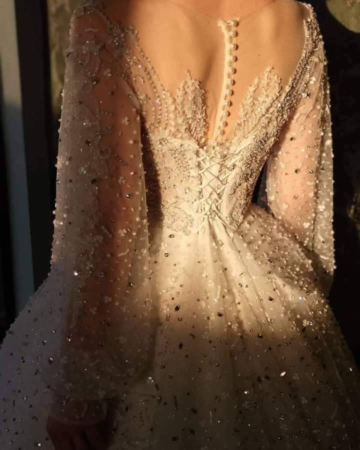 Moda os detalhes desse vestido muda tudo