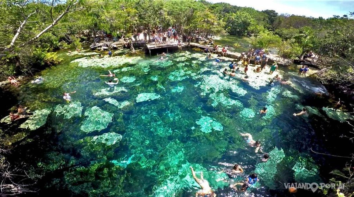 Lugar Cenote Azul