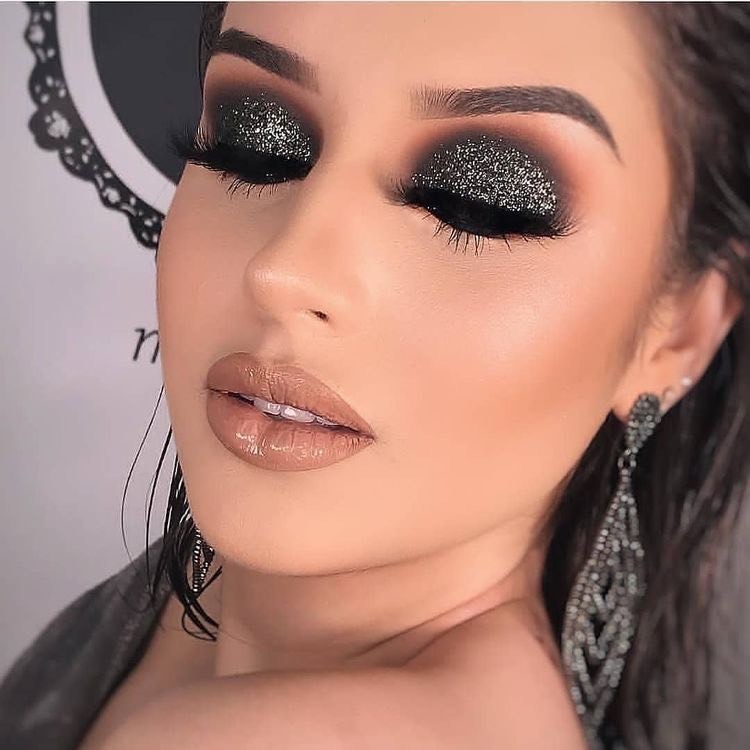 Moda Smokey glam