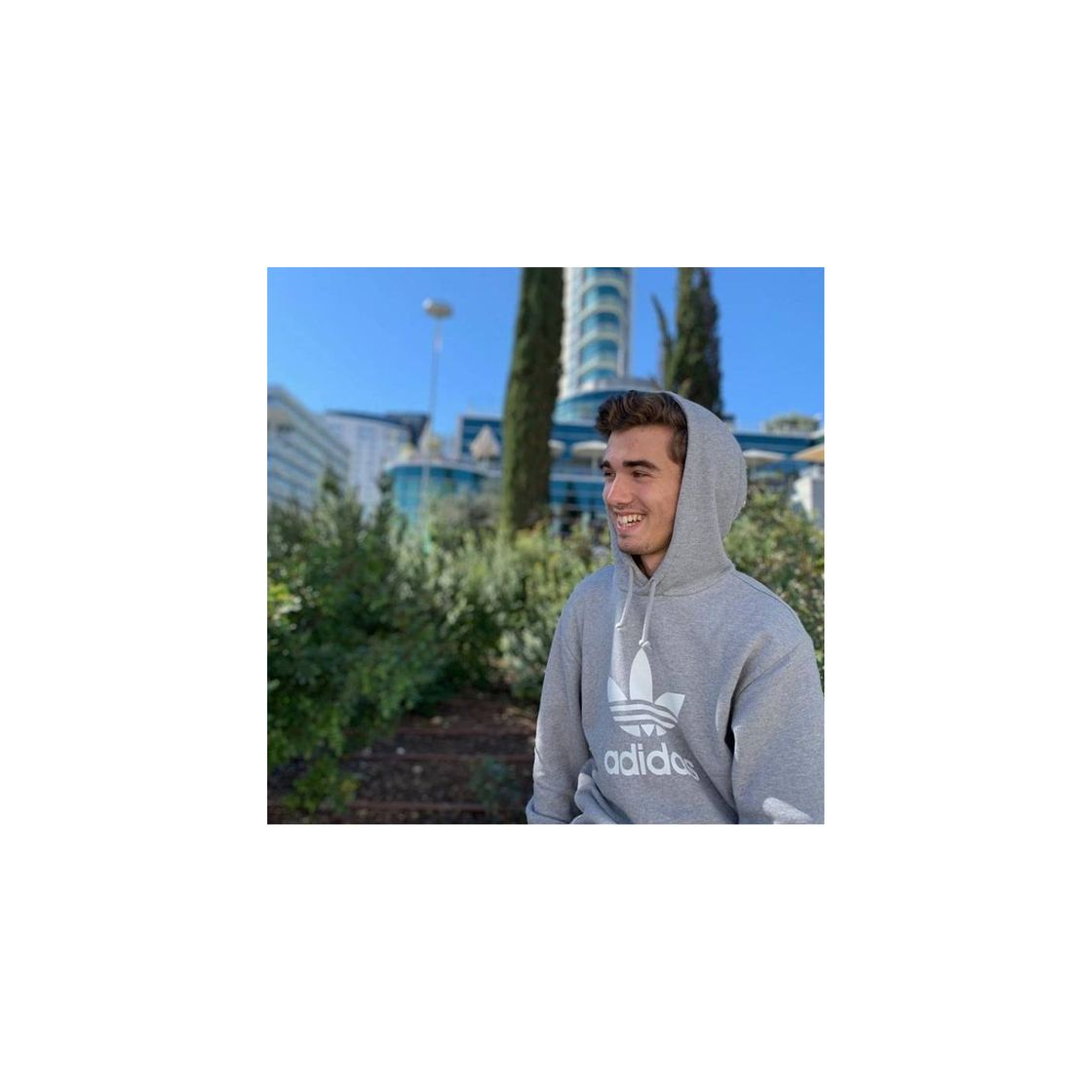 Social adidas Trefoil Hoodie