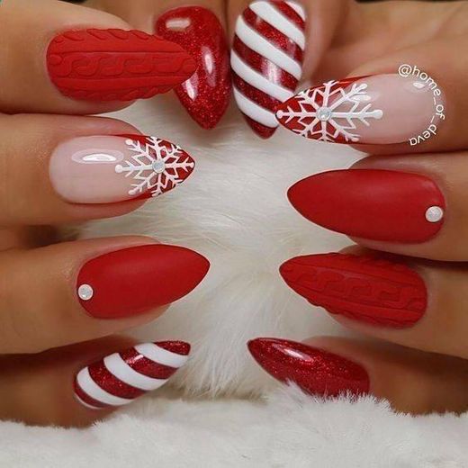 Decoração unhas natal