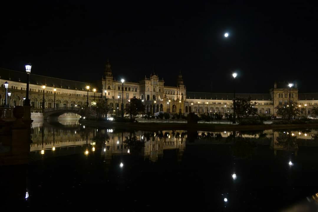Place Praça de Espanha