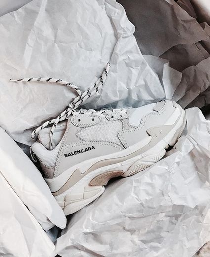 Balenciaga triple s