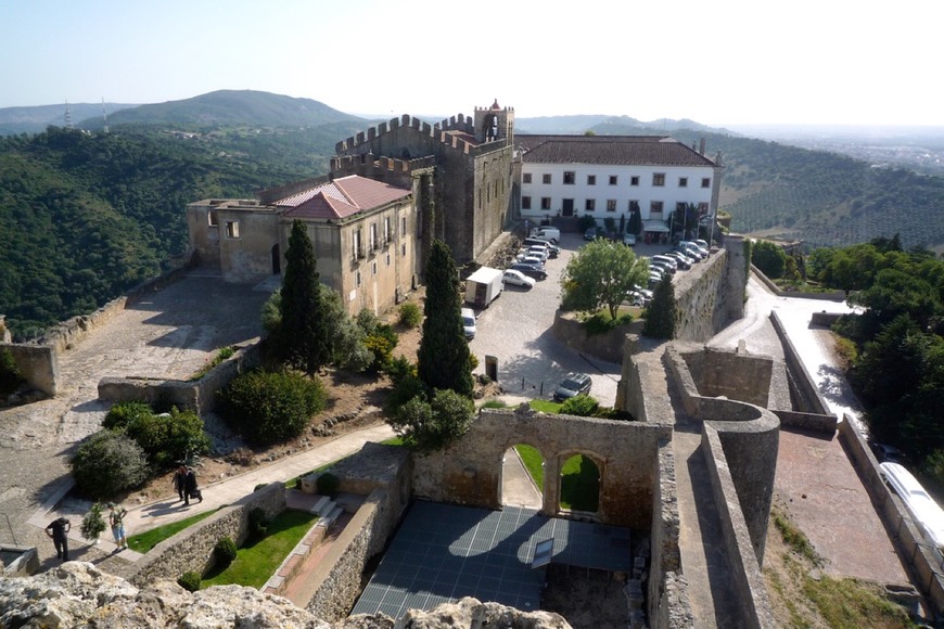 Place Castelo de Palmela