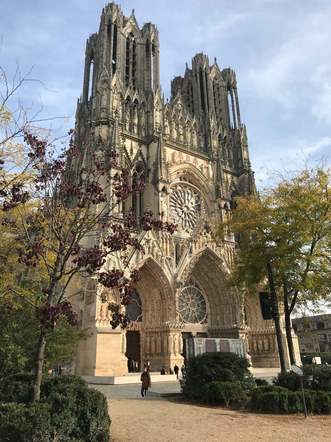 Lugar Catedral de Reims