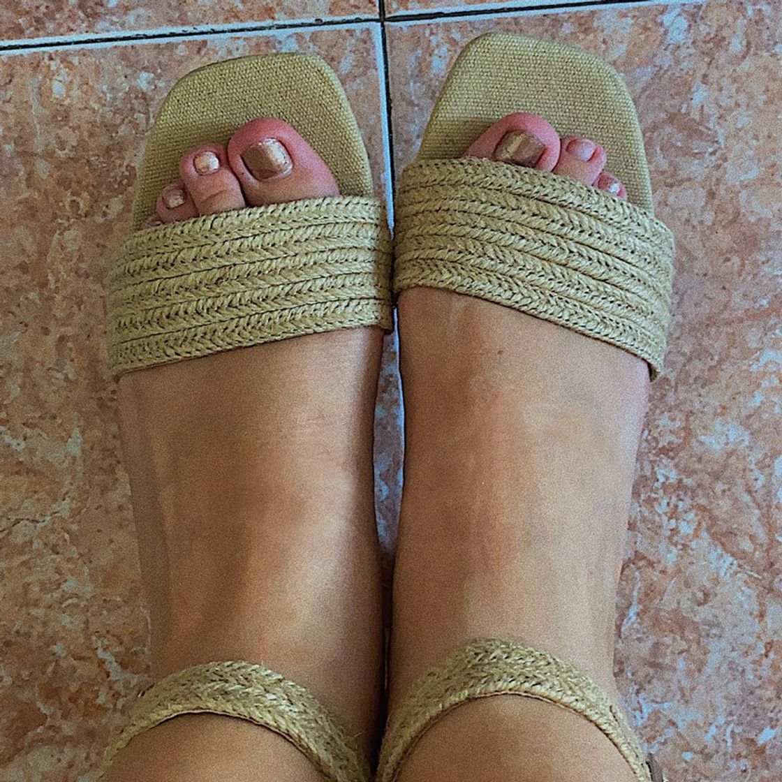 Moda Sandalia yute beige 👡 