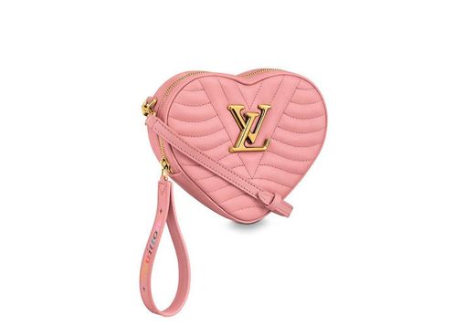 LV 💗