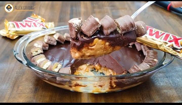 Moda Brigadeiro de Twix na travessa 