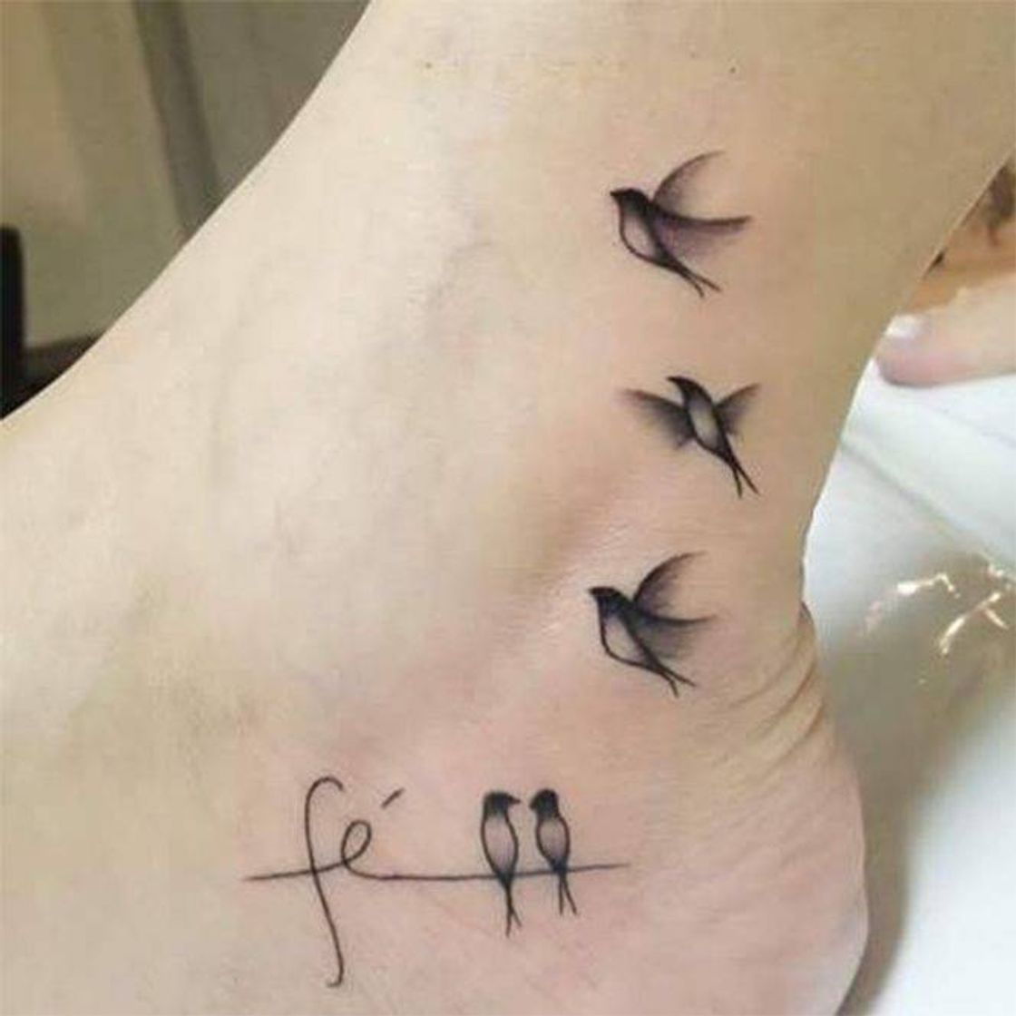 Fashion Tatuagem femenina