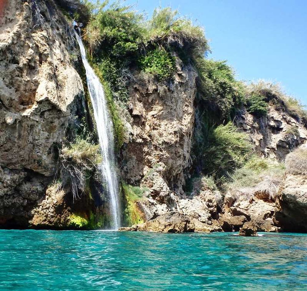 Place Cascada de Maro