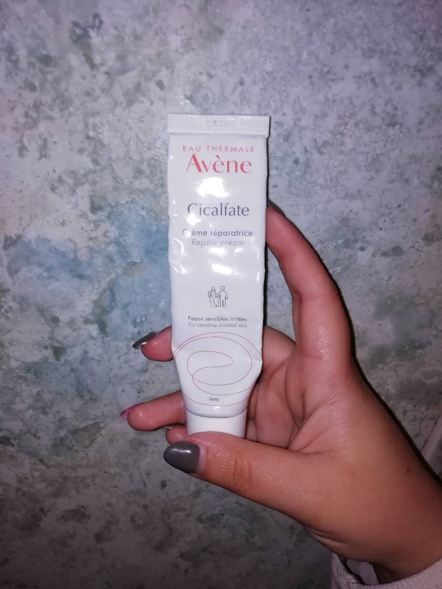 Producto Avene -Cicalfate