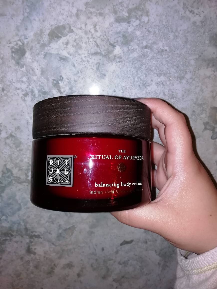 Social RITUALS The Ritual of Ayurveda Crema Corporal