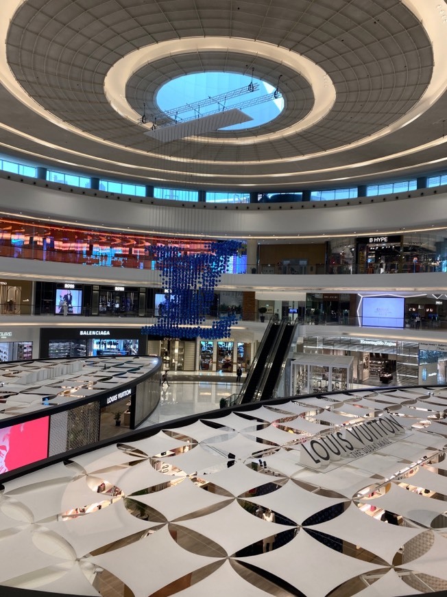 Moda Dubai Mall 