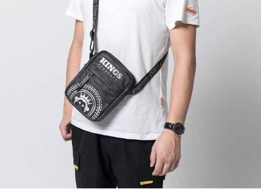 Products Shoulder Bag Bolsa Transvesal Kings Sneakers Moderno

￼

￼

